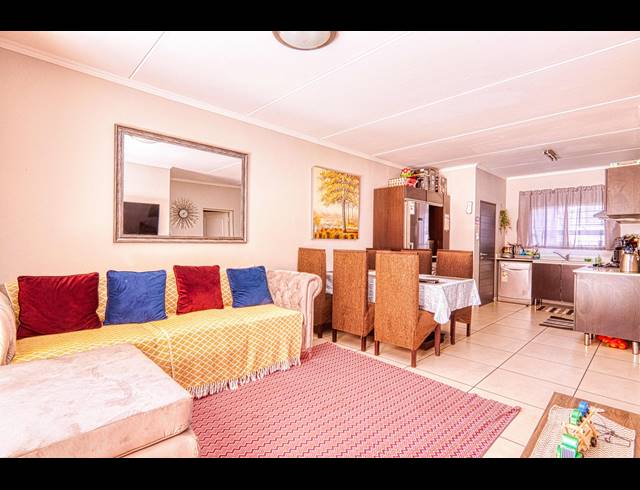 3 BEDROOM APARTMENT RENTED IN FOURWAYS